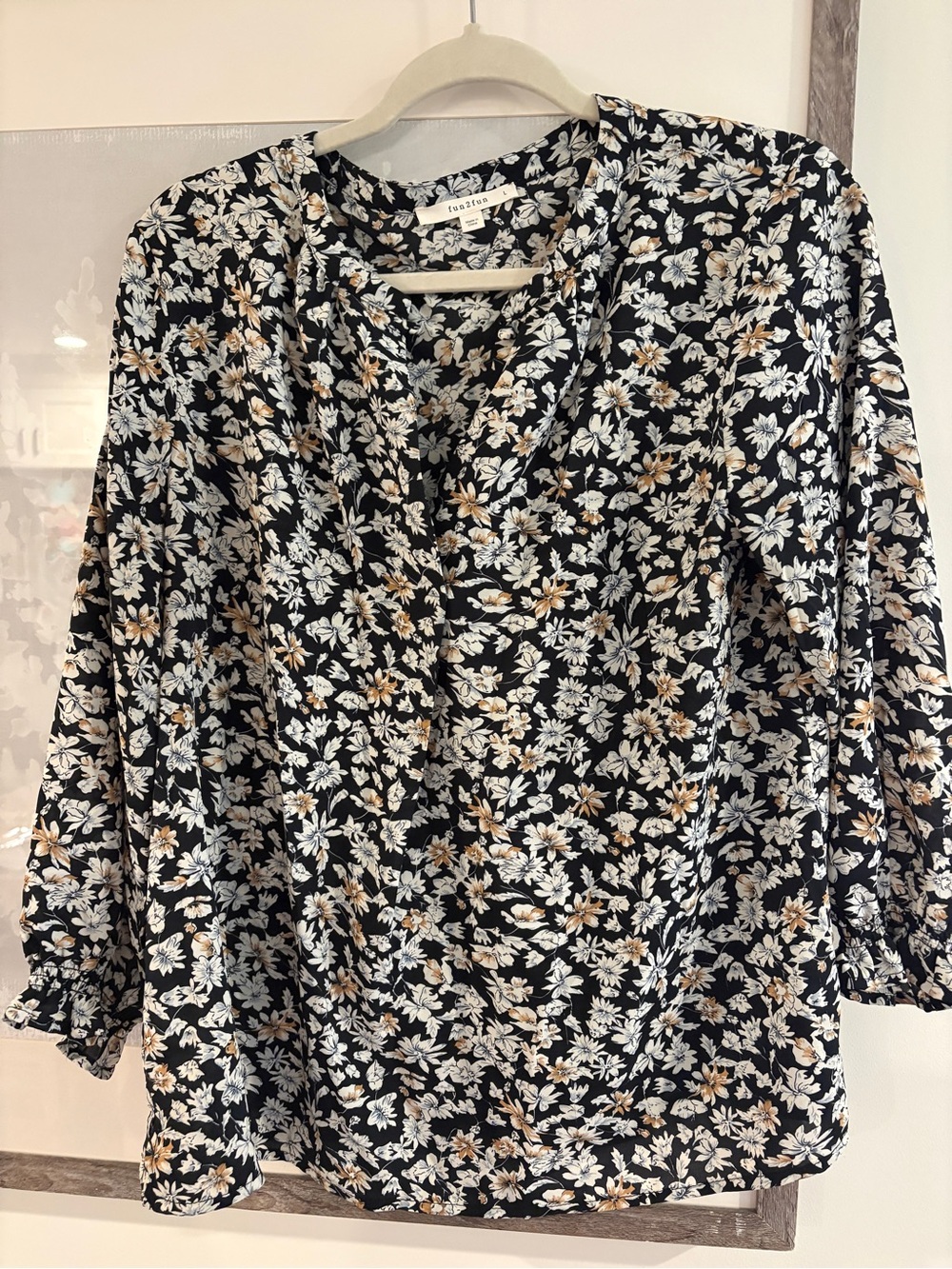 Fun 2 Fun from Stitch Fix Black Floral V-Neck Blouse